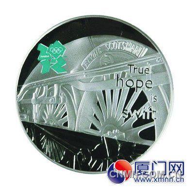 除了字跡不清和重量差異，假幣幾乎可以假亂真。